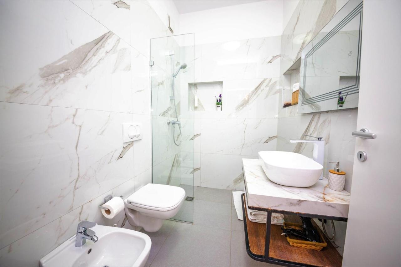 Green Terrace Apartment 4 티라나 외부 사진